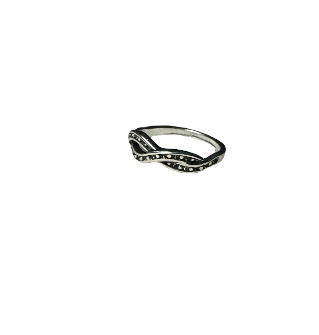 Women’s Silver Ring