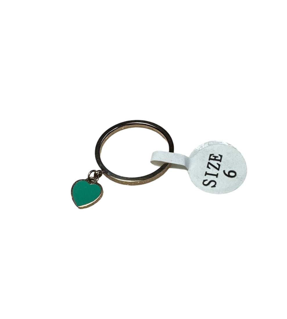 Women’s Rose Gold Ring Green Heart