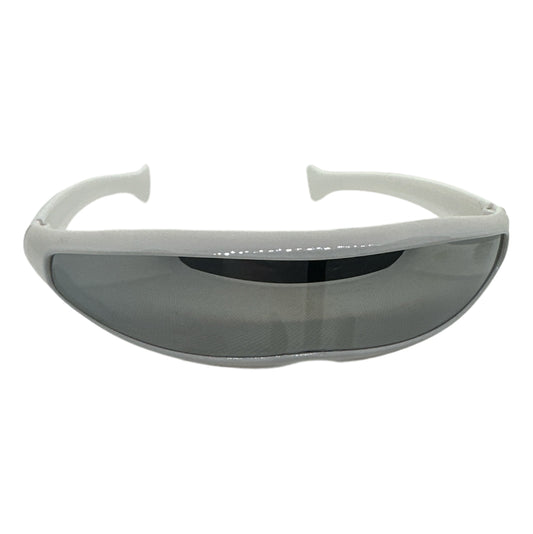 Cyclops Sunglasses in White (Small)