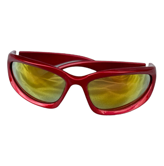 Retro 90’s Sport Sunglasses in Red