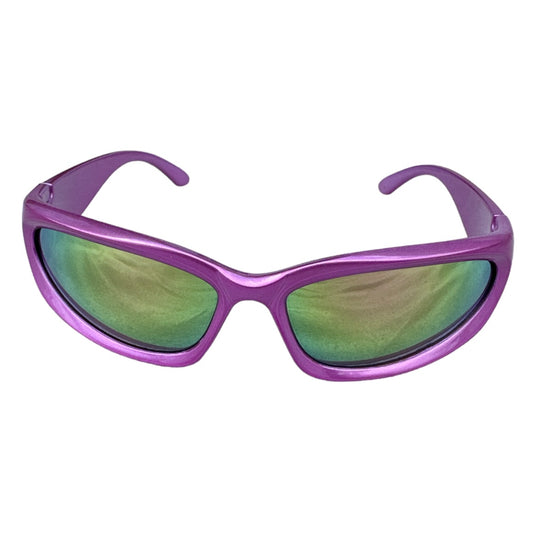 Retro 90’s Sport Sunglasses in Purple