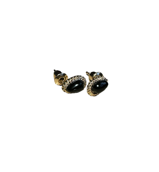 Black & Gold Tear Ear Studs 7mm